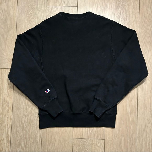 Champion Reverse Weave Crewneck Sweatshirt Black Blue Script Logo Size Small - Picture 2 of 4